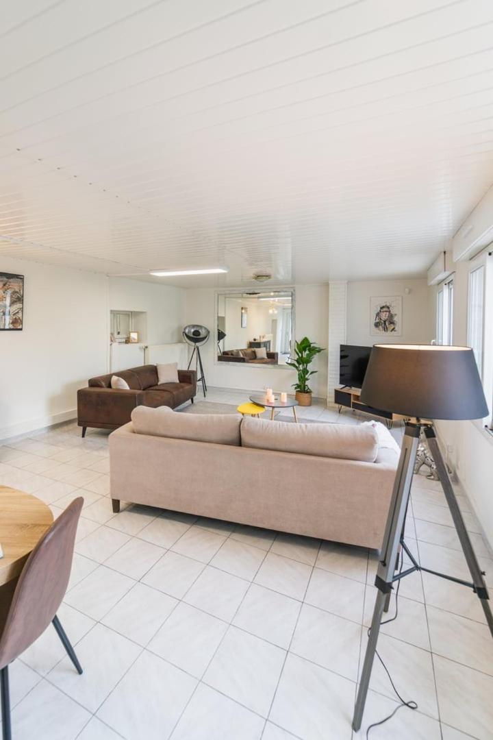 Апартаменты Le Gue Sourdeau: 150M² 5 Min From Futuroscope Чассенеуил-Ду-Поитоу Экстерьер фото